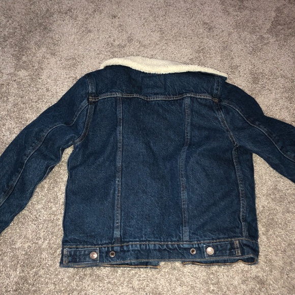 Levi’s Jean Jacket Sherpa - Picture 3 of 3